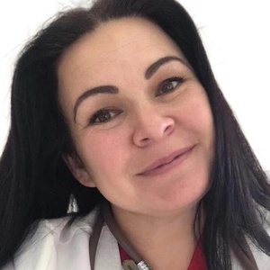 Попова Елена Владимировна